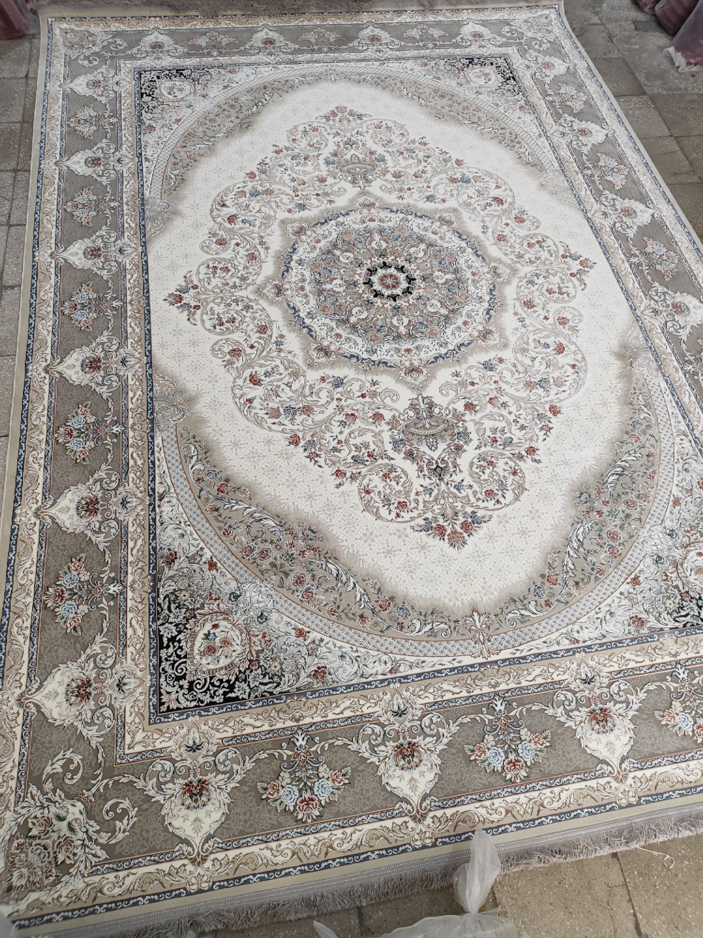 فرش ۱۲۰۰ شانه